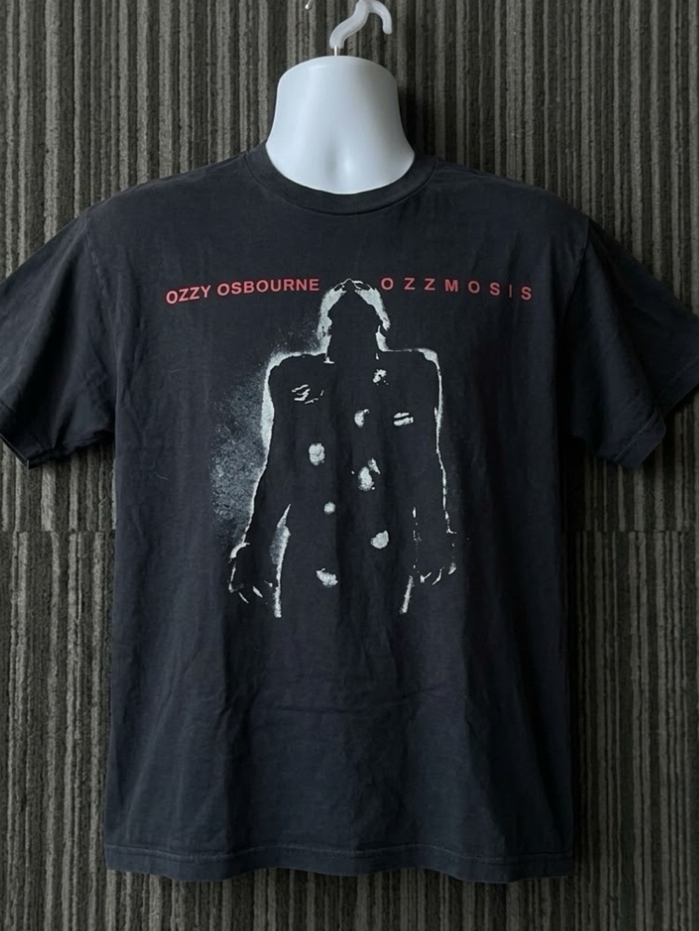 Ozzy Osbourne Ozzmosis Album Graphic Band T-Shirt Gildan 5000 Heavy Cotton Tee